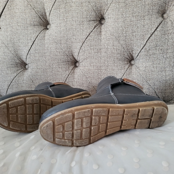 Very light boot! - Picture 4 of 8